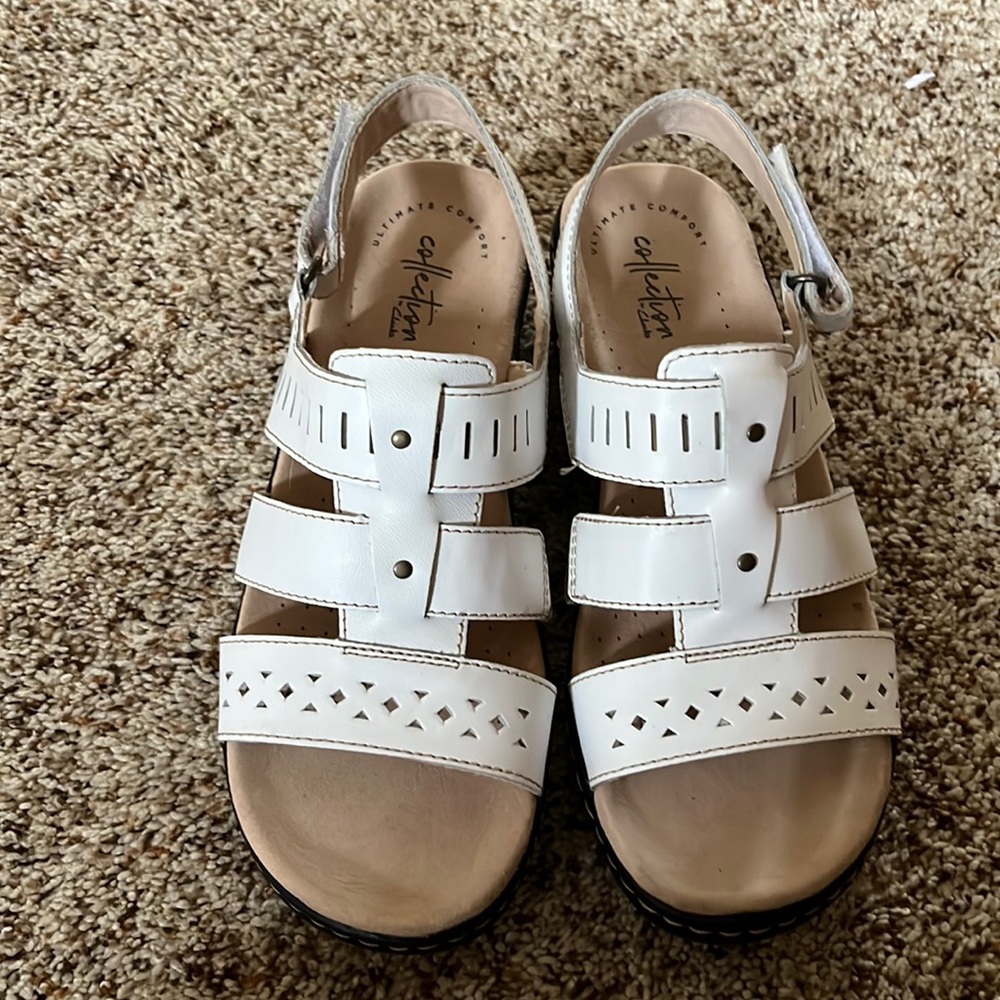 White 7 1/2W Clark Sandals